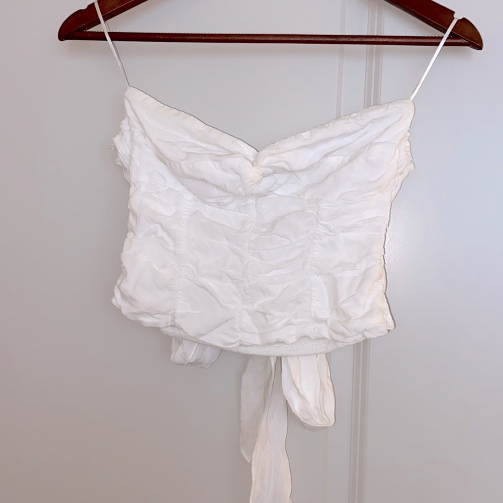 FREE PEOPLE STRAPLESS/HALTER CROP TOP